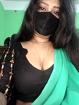 Idhika Paul online show from March 2026 02:48:01 AM