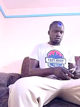 MaskedGQ online show from September 2025 05:28:02 AM