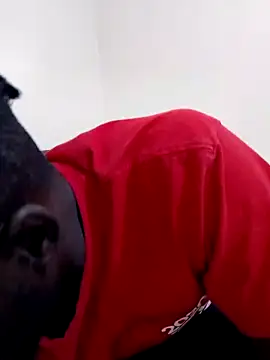 MaskedGQ online show from October 2025 04:48:02 PM