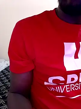 MaskedGQ online show from October 2025 10:27:01 AM