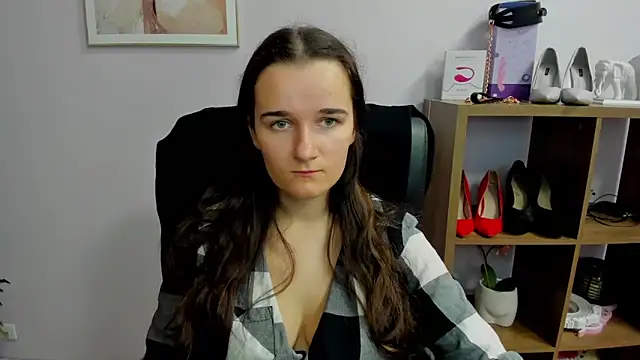 KateDelight online show from October 2025 01:54:01 PM