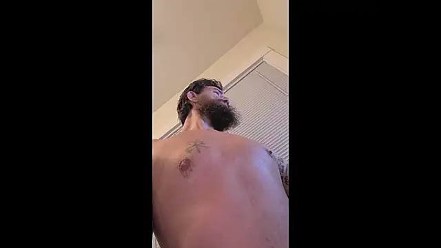 Armyexhibitionistvet online show from September 2025 04:12:02 AM