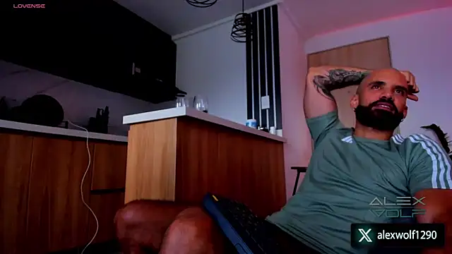 alex wolf  online show from March 2026 10:37:01 PM