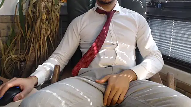 Naughtb0y online show from March 2025 07:37:02 AM