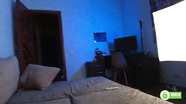 Alice-Green online show from February 2025 05:10:02 PM