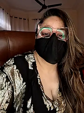 SEXY-Sardarni online show from January 2025 09:00:02 AM