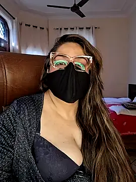 SEXY-Sardarni online show from February 2025 09:16:01 AM