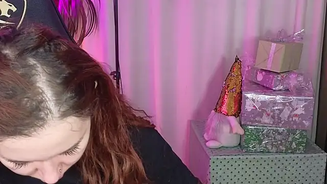 carolina elf online show from December 2024 05:42:01 AM