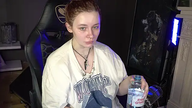 carolina elf online show from January 2025 05:40:02 AM