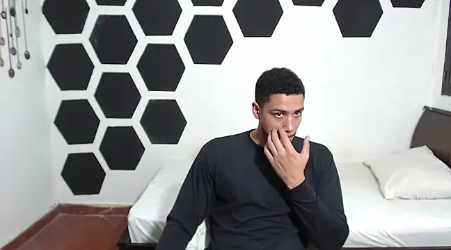 Jhors  Collens online show from January 2025 07:19:02 AM