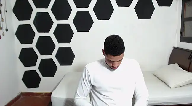 Jhors  Collens online show from February 2025 04:56:02 AM