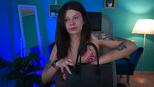 NicoleMun online show from February 2025 12:17:02 PM