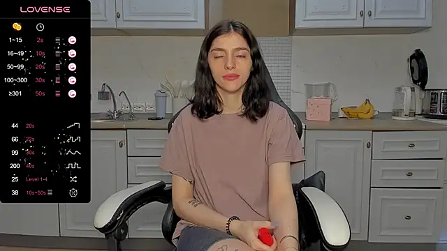 broosnica1 online show from February 2025 08:49:01 AM