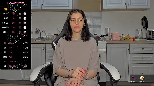 broosnica1 online show from February 2025 02:22:02 PM