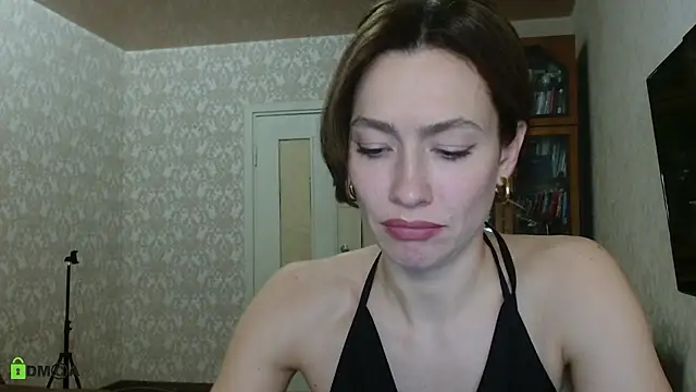 alicia spicy online show from October 2025 04:15:02 PM