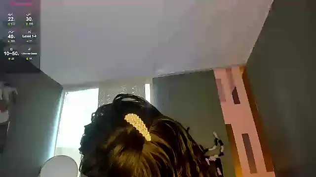 Snapshot of Charlotte__Brown_ chatting on October 2025 01:45:02 PM Charlotte Brown online show from October 2025 01:45:02 PM