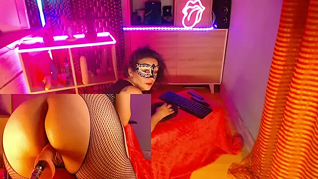 Maria A MUDA online show from March 2025 08:48:01 PM