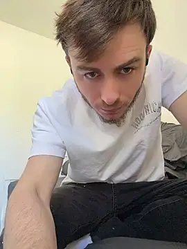 Julian128 online show from April 2026 08:51:02 AM