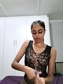 cleopatra-phaedra online show from March 2025 05:45:01 PM