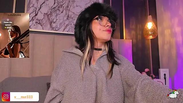 Violetta Nur online show from December 2024 07:29:02 AM