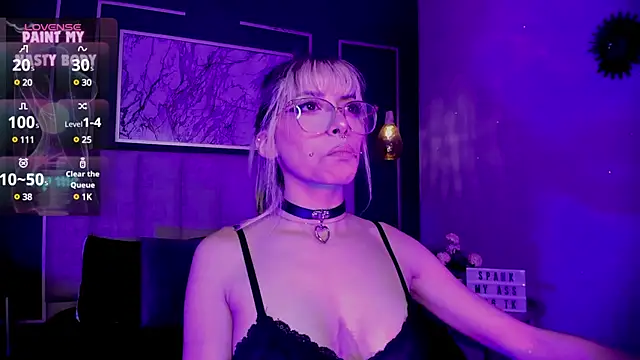 Violetta Nur online show from January 2025 08:36:01 AM