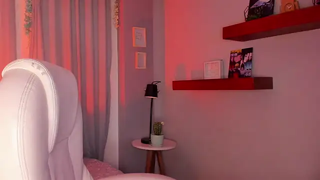 Violetta Nur online show from February 2025 04:33:02 AM