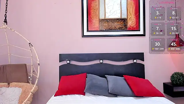  LaraMom  online show from October 2025 06:29:01 PM