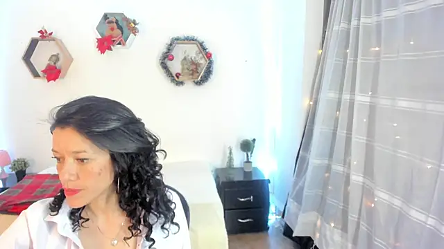 Paloma victory online show from December 2024 09:02:01 PM