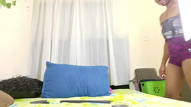 Amarantha love69 online show from February 2026 12:29:01 AM