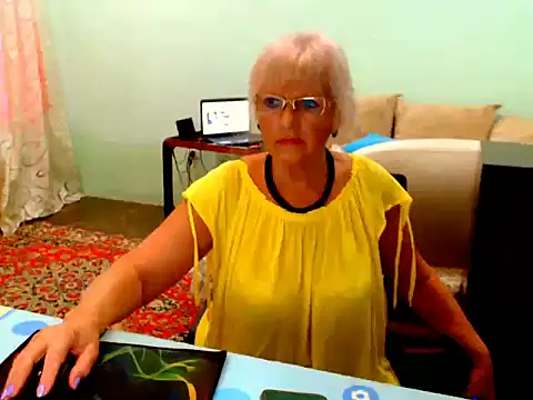 Natali7634 online show from September 2025 04:56:02 AM