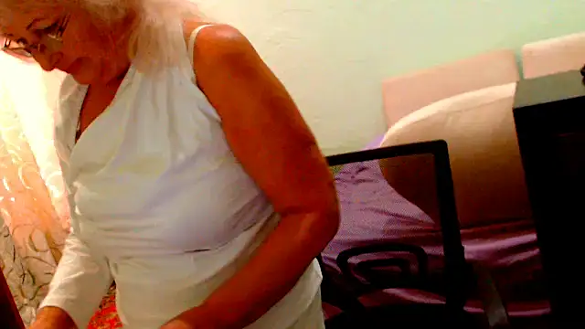 Natali7634 online show from October 2025 09:32:01 AM