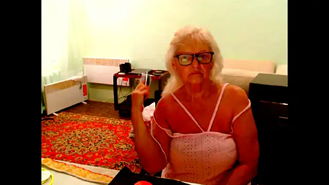 Snapshot of Natali7634 chatting on June 2026 06:12:01 AM Natali7634 online show from June 2026 06:12:01 AM