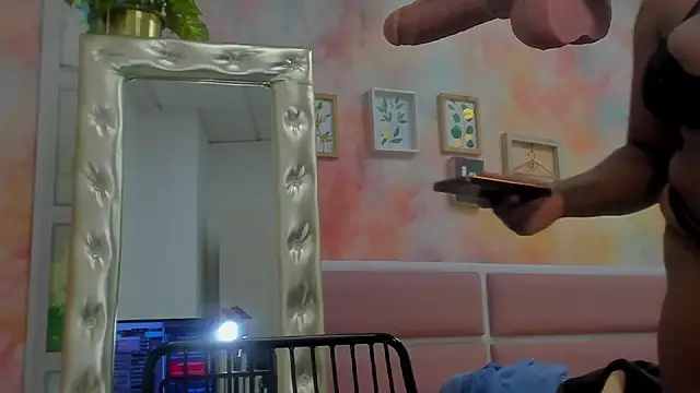 Idiris big online show from March 2025 04:20:02 PM