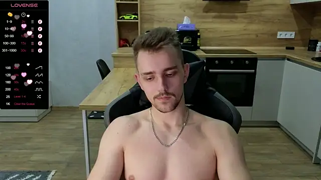 Larstar01 online show from January 2025 06:48:01 PM