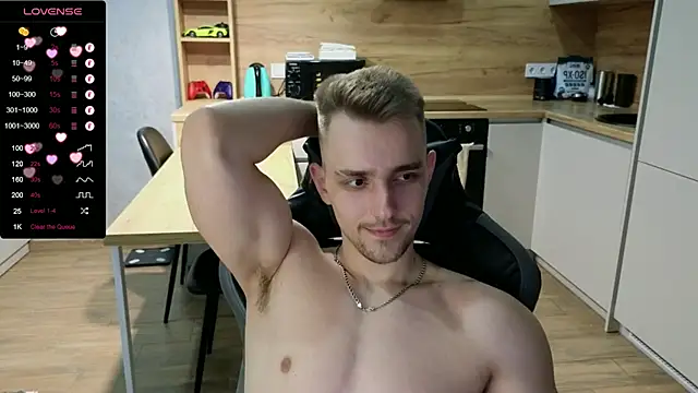 Larstar01 online show from February 2025 07:29:01 PM