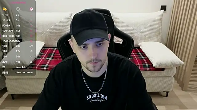 Snapshot of Larstar01 chatting on February 2026 07:28:01 PM Larstar01 online show from February 2026 07:28:01 PM