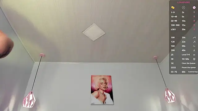 tiffani  love online show from March 2025 06:45:02 PM