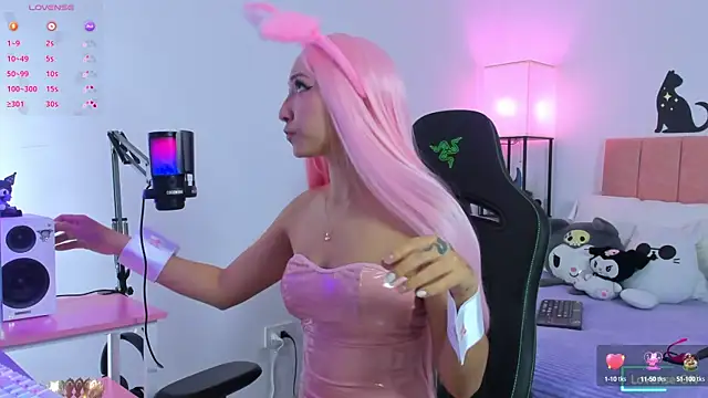 Snapshot of MarianaBranzz chatting on September 2025 05:57:01 PM MarianaBranzz online show from September 2025 05:57:01 PM