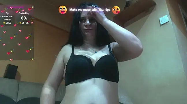 Nickol19721 online show from February 2025 05:37:01 PM