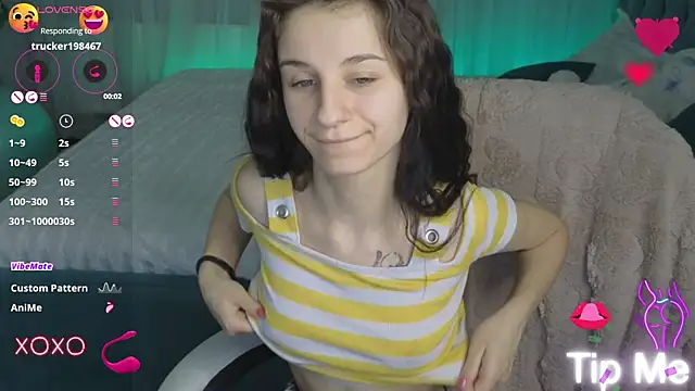 Snapshot of _Nika_Kik chatting on February 2025 06:04:02 PM Nika Kik online show from February 2025 06:04:02 PM