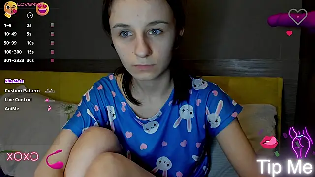 Snapshot of _Nika_Kik chatting on February 2025 08:11:01 PM Nika Kik online show from February 2025 08:11:01 PM