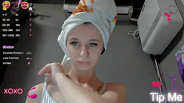 Snapshot of _Nika_Kik chatting on March 2025 07:42:02 PM Nika Kik online show from March 2025 07:42:02 PM