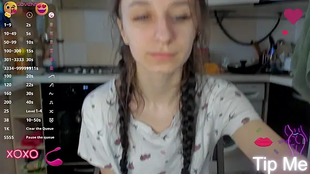 Snapshot of _Nika_Kik chatting on March 2025 01:40:01 PM Nika Kik online show from March 2025 01:40:01 PM