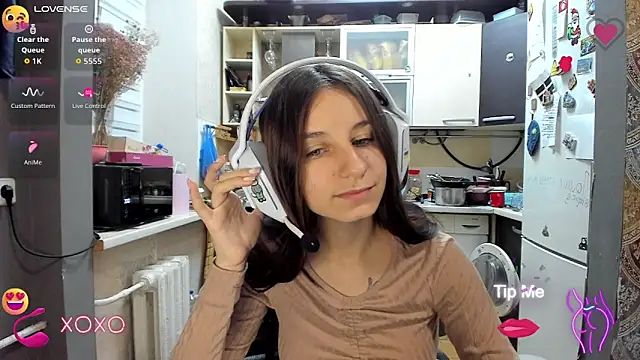 Snapshot of _Nika_Kik chatting on October 2025 02:54:01 PM Nika Kik online show from October 2025 02:54:01 PM