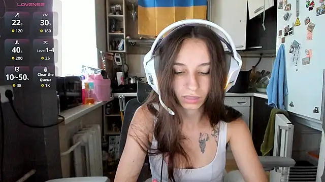 Snapshot of _Nika_Kik chatting on July 2026 10:00:02 AM Nika Kik online show from July 2026 10:00:02 AM