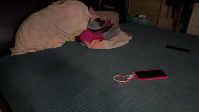 BonnieAndClyd online show from January 2026 07:17:01 PM