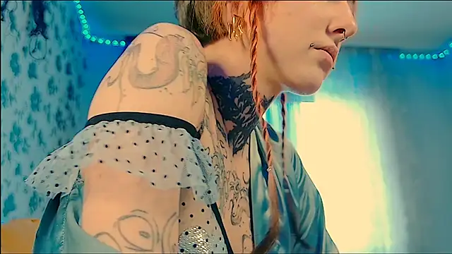 Snapshot of Littlespacemouse chatting on January 2025 08:03:01 AM Littlespacemouse online show from January 2025 08:03:01 AM