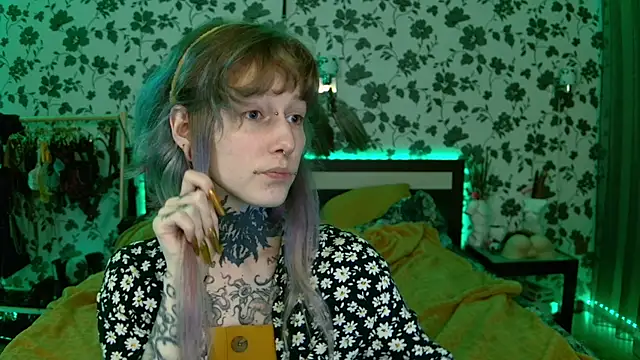 Snapshot of Littlespacemouse chatting on September 2025 05:35:02 PM Littlespacemouse online show from September 2025 05:35:02 PM