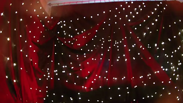 Snapshot of Littlespacemouse chatting on November 2025 06:46:01 AM Littlespacemouse online show from November 2025 06:46:01 AM