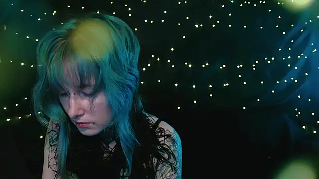 Snapshot of Littlespacemouse chatting on November 2025 02:05:01 PM Littlespacemouse online show from November 2025 02:05:01 PM